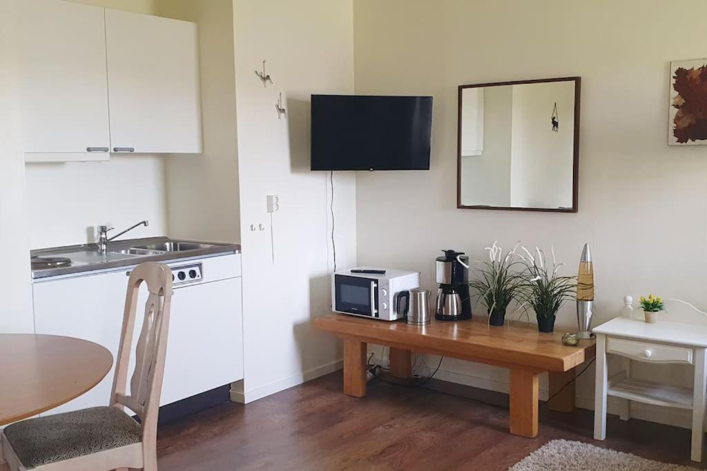 Ekhult Apartments - Ground Floor - Garden And Lake View أولريسيهامن المظهر الخارجي الصورة